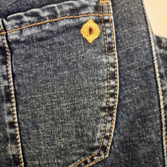 NWOT - Democracy Ab-solution Skyrise Relaxed Barrel Leg Stretch Jeans Size 10 - Picture 8 of 16